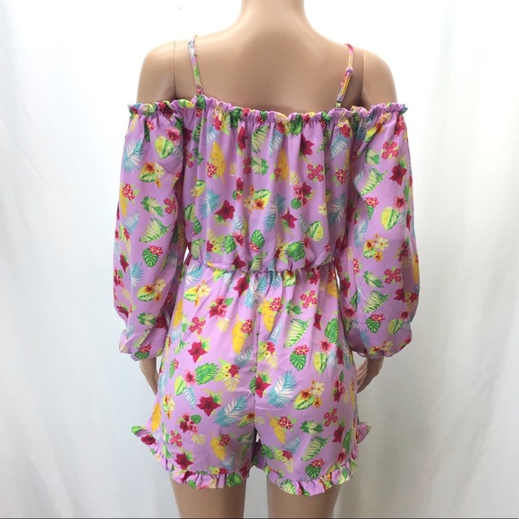 Romeo & Juliet Couture Pink Floral Long Sleeve Cold Shoulder Romper - Picture 8 of 12